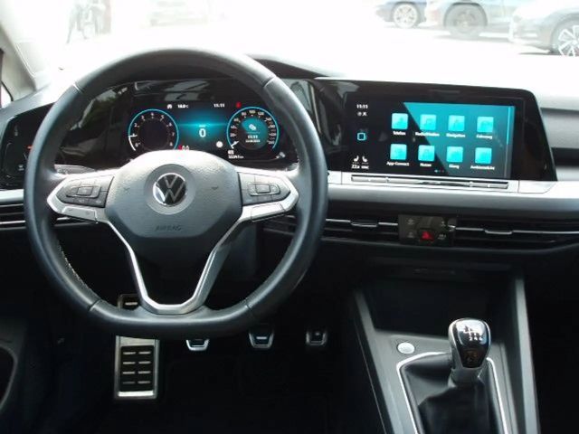 Volkswagen Golf Active 1,5 TSI 6-Gang LED/NAVI//AHK