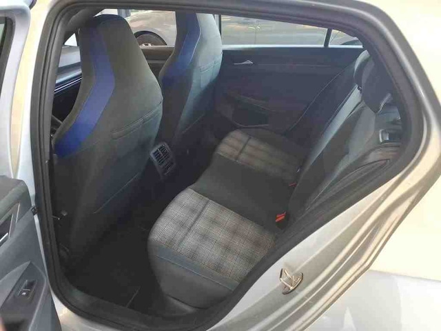 Volkswagen Golf eHybrid