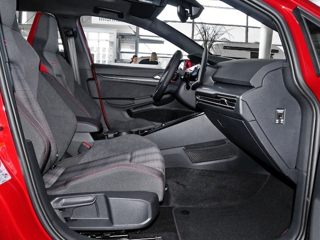 Volkswagen Golf DSG GTI