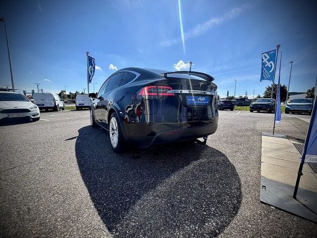 Tesla Model X Raven Longe Range 6 Sitzer