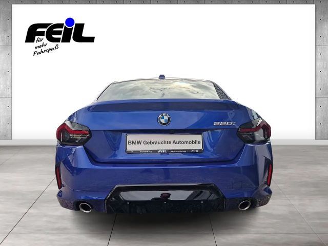 BMW 220 220i Coupé M-Sport