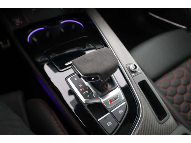 Audi RS4 Avant Quattro