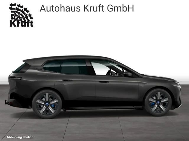 BMW iX xDrive50
