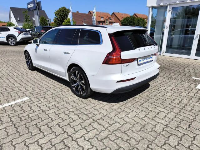 Volvo V60 Core