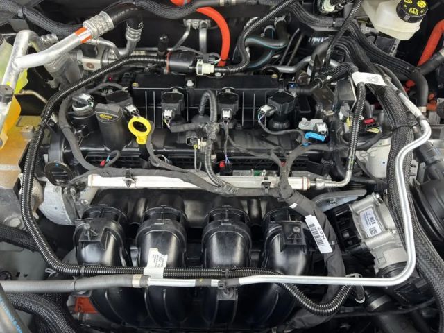 Ford Kuga Plug in Hybrid ST Line X