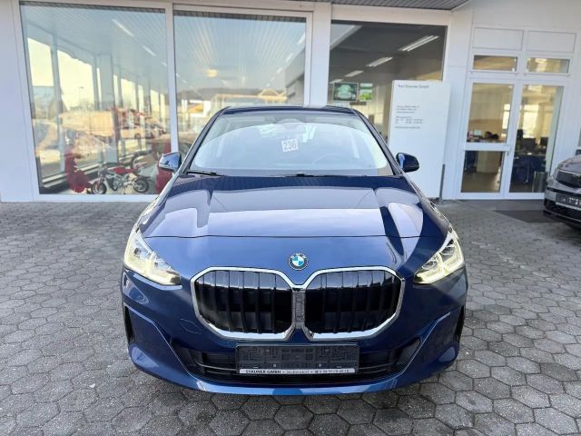 BMW 218 LENKRADHZ KAMERA LED