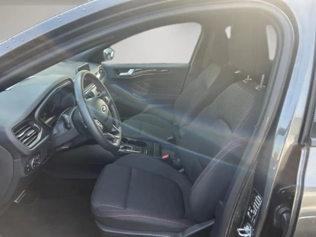 Ford Focus Limited ST Line