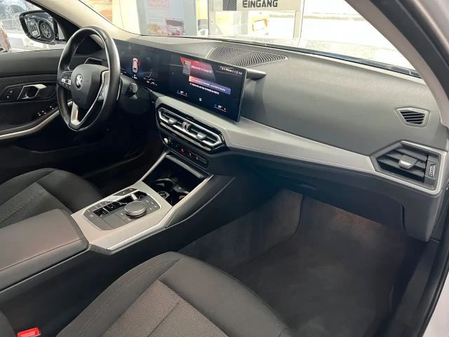 BMW 318 318d Touring