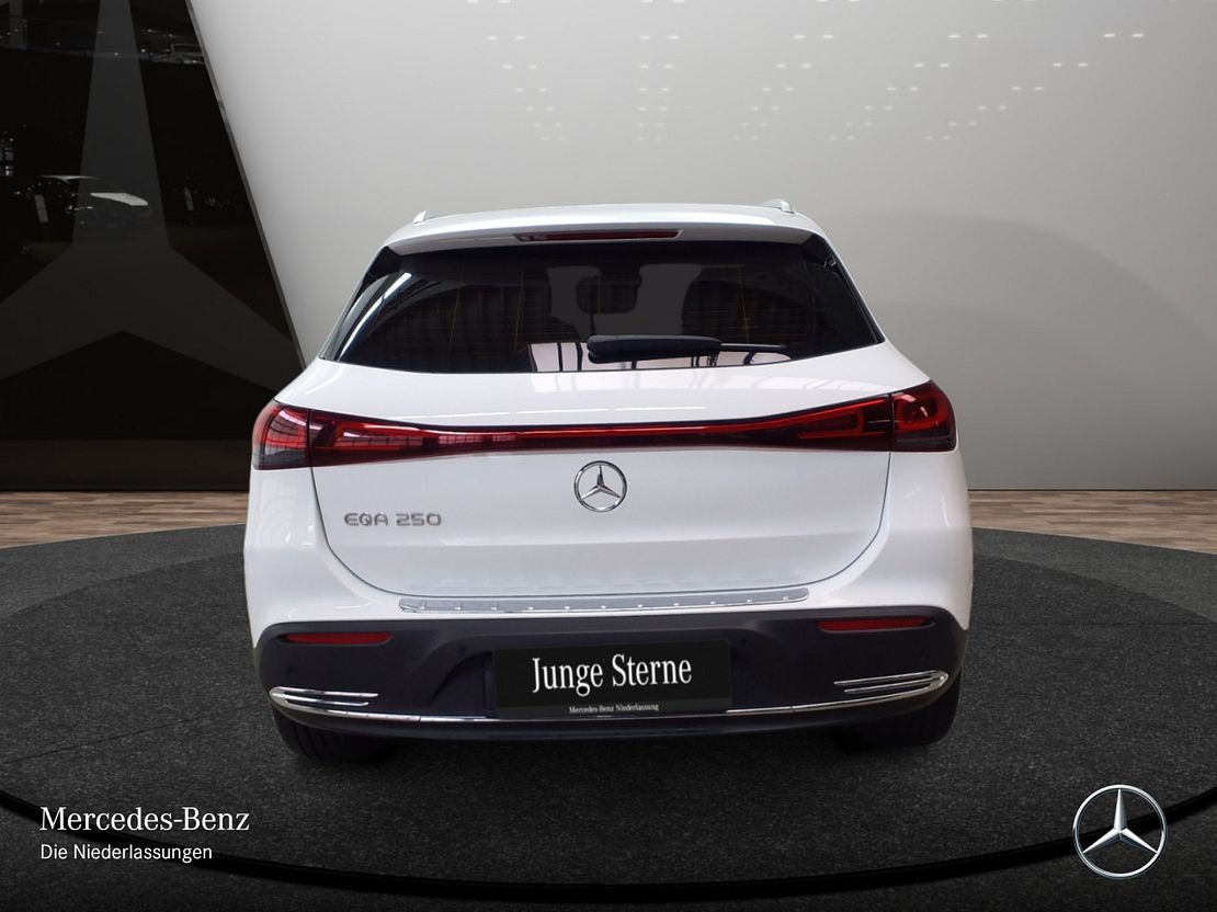 Mercedes-Benz EQA 250
