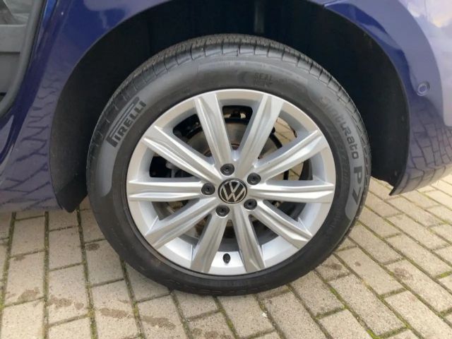 Volkswagen Touran 1.5 TSI Highline