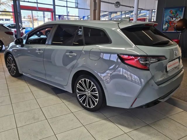 Toyota Corolla Hybride Team D Touring