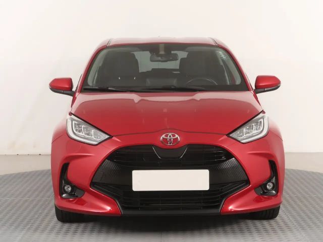 Toyota Yaris Hatchback Team D