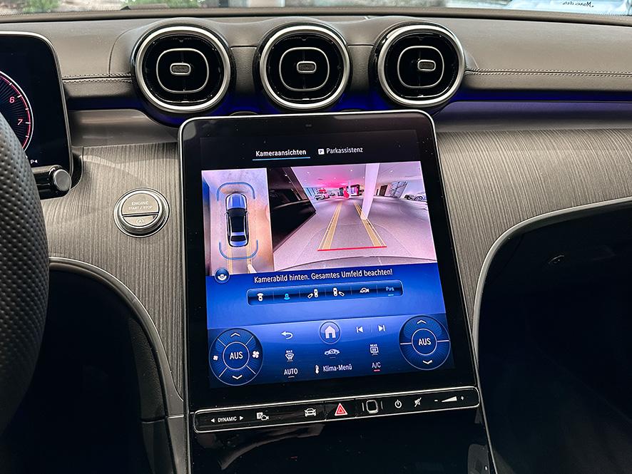 Mercedes-Benz C 200 AMG Line Sedan