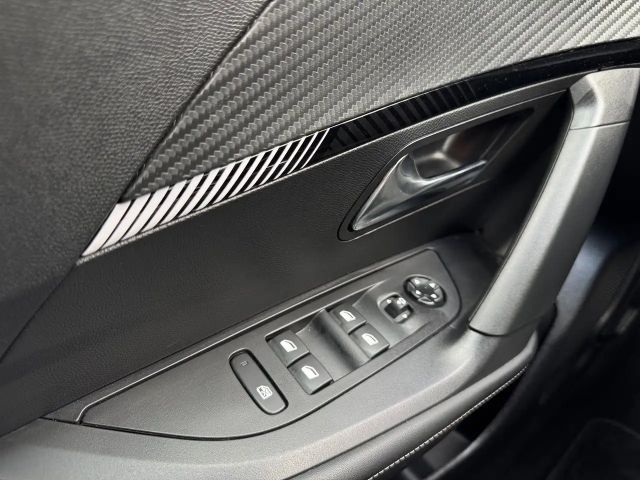 Peugeot 2008 Allure Pack EAT8 PureTech