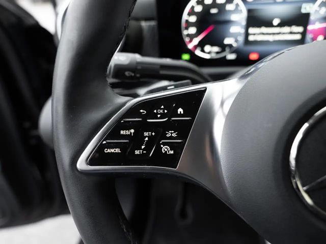 Mercedes-Benz A 220 4MATIC Progressive