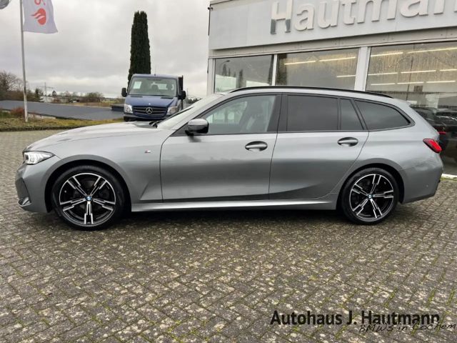 BMW 320 320d M-Sport Touring xDrive
