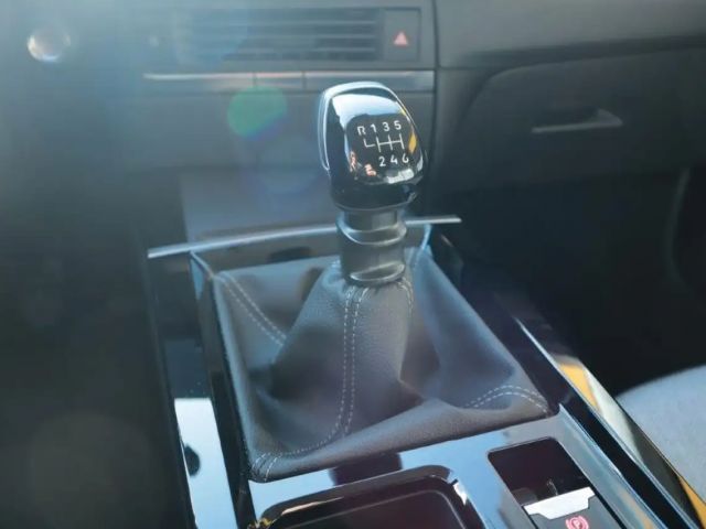 Opel Astra 1.2 Turbo Elegance Sports Tourer