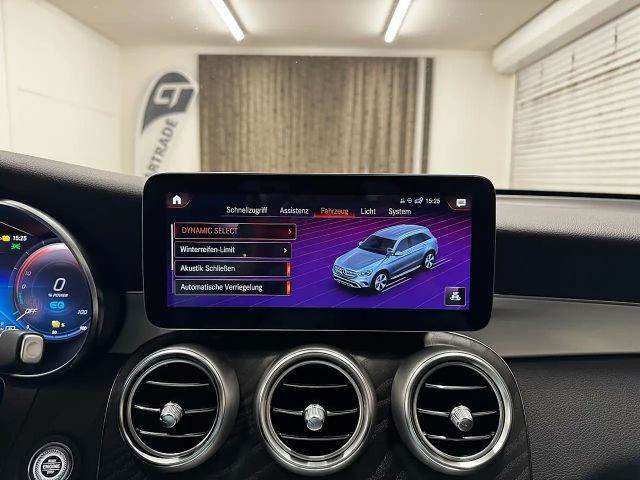 Mercedes-Benz GLC 300 4MATIC AMG Line