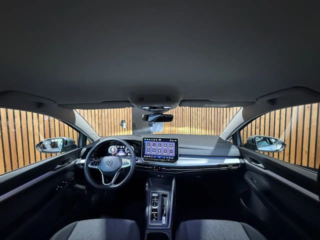 Volkswagen Golf DSG Variant