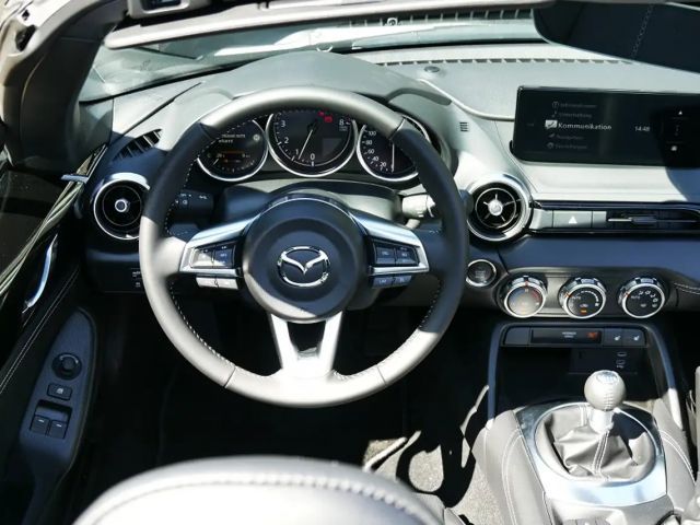Mazda MX-5 Exclusive-line SkyActiv
