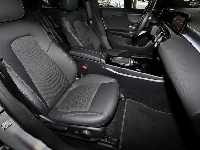 Mercedes-Benz CLA 180 Coupé