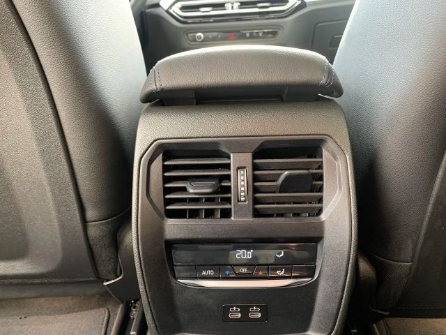 BMW 330 330i M-Sport Sedan xDrive