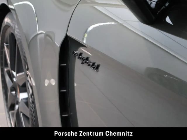 Porsche Panamera 4 E-Hybrid