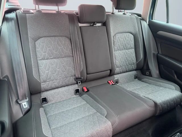 Volkswagen Passat 2.0 TDI DSG R-Line Variant