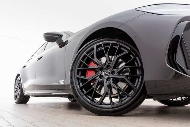 Audi A6 e-tron Quattro