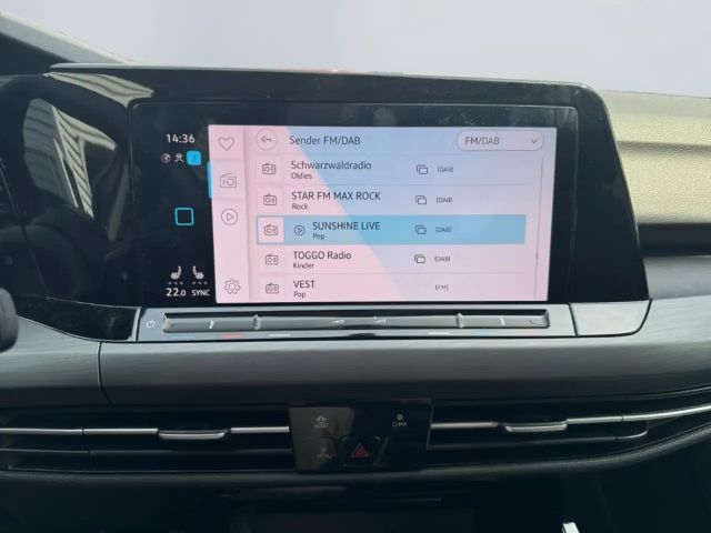 Volkswagen Golf 2.0 TDI DSG Style Variant