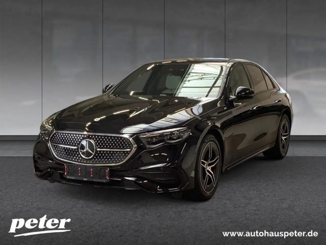 Mercedes-Benz E 200 AMG Line Sedan