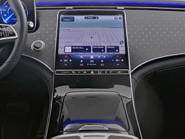 Mercedes-Benz EQE 300 Sedan