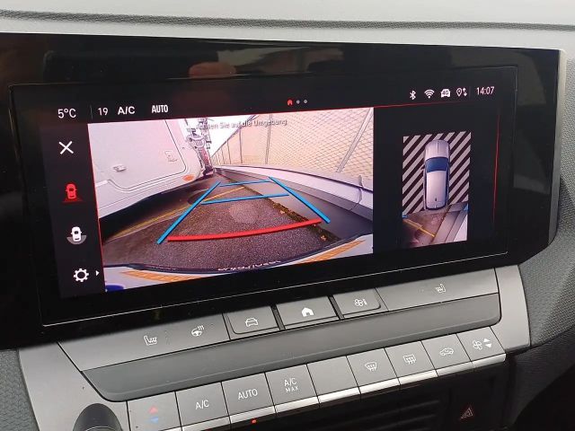 Opel Astra Business Edition Turbo