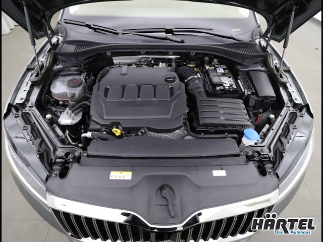 Skoda Superb 2.0 TDI Combi Style Style