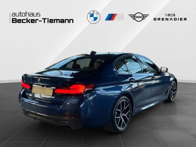 BMW 530 530d M-Sport Sedan