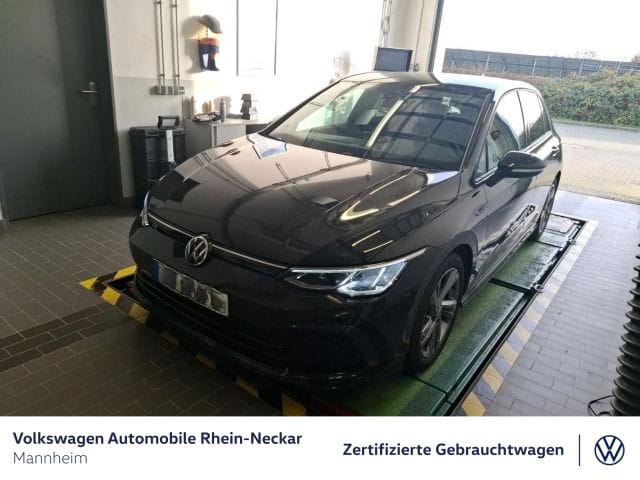 Volkswagen Golf 1.5 TSI Golf VIII R-Line