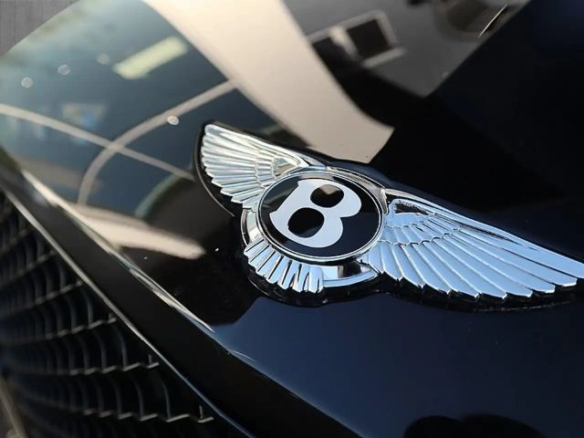 Bentley Bentayga V8