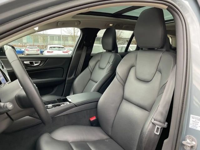 Volvo V60 AWD Dark T8 Ultimate