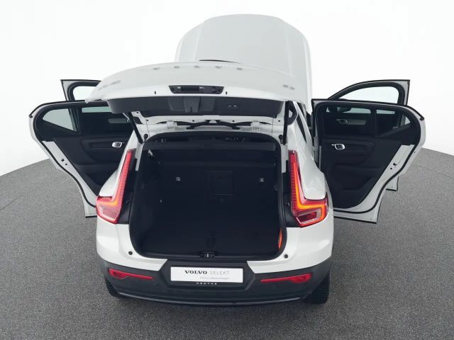 Volvo XC40 Dark Plus