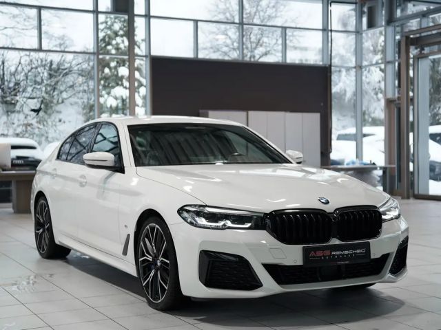 BMW 530 530d M-Sport Sedan xDrive