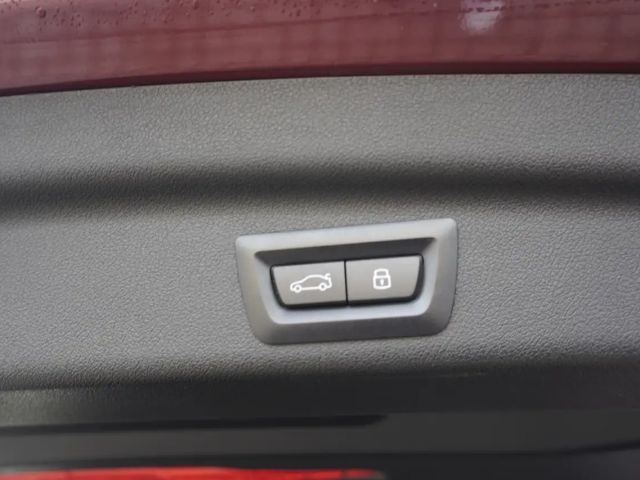 BMW 216 216i Active Tourer Sedan