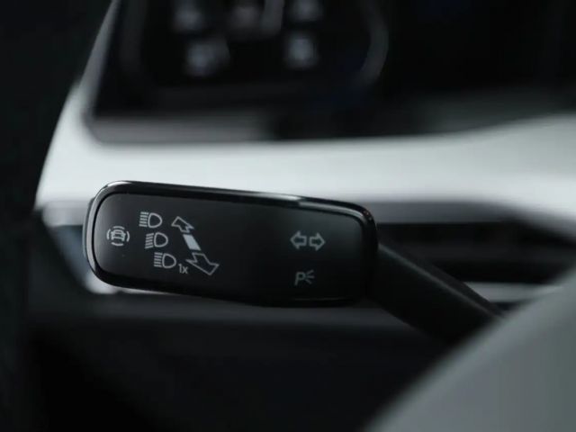 Volkswagen Golf DSG Life