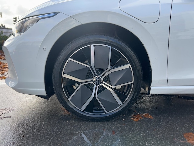 Volkswagen Golf eHybrid