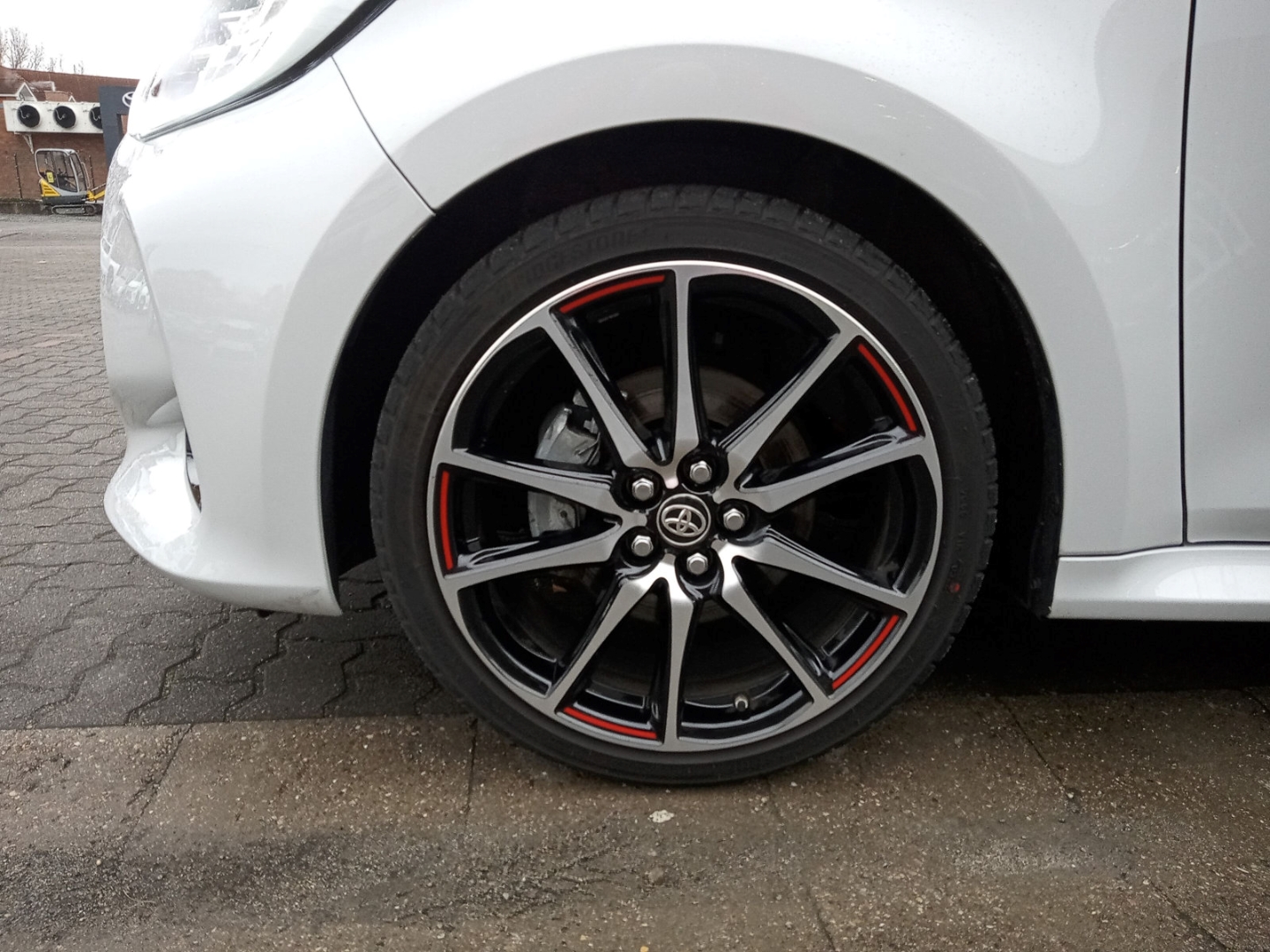 Toyota Yaris 5-deurs Bi-Tone GR