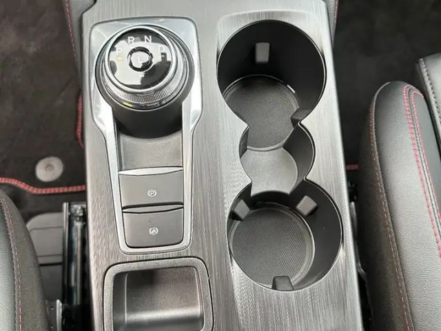 Ford Kuga Hybrid ST Line X