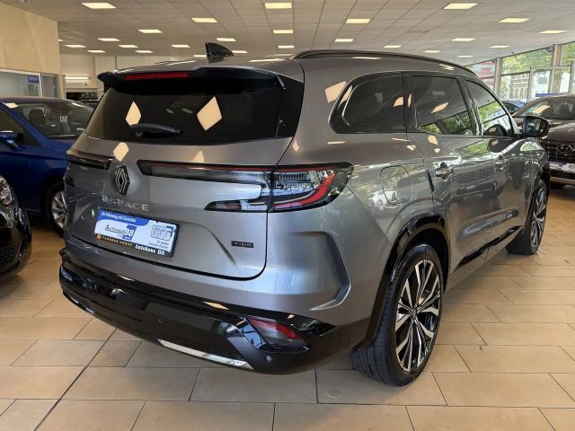 Renault Espace Hybrid Iconic