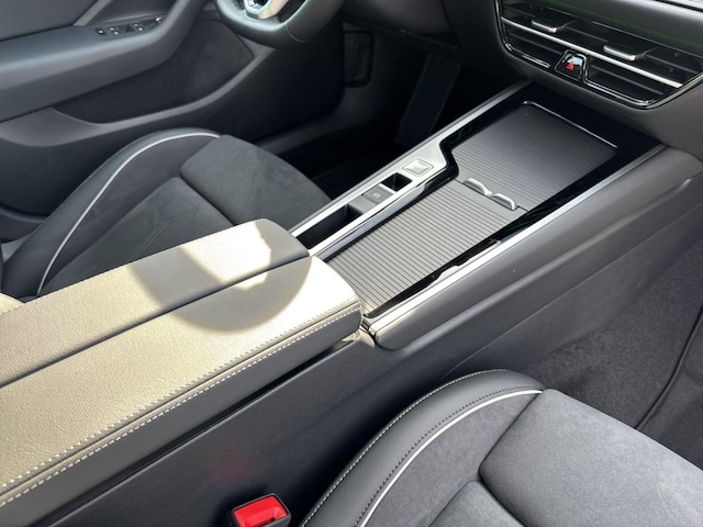 Volkswagen Passat 2.0 TDI Elegance Elegance