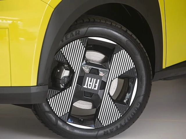 Fiat Grande Panda E La Prima