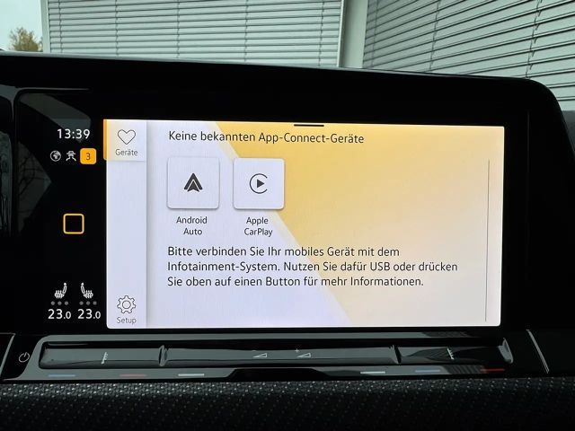 Volkswagen Golf 2.0 TSI Golf VIII Style