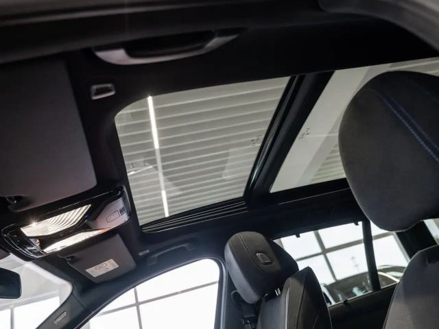 BMW 330 330d M-Sport Touring xDrive